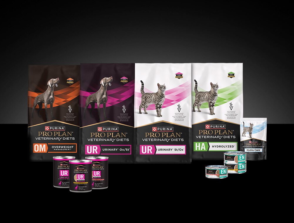Lineup of Pro Plan Veterinary urinary products.